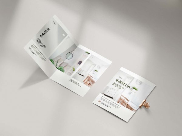 Folded brochure printing in qatar